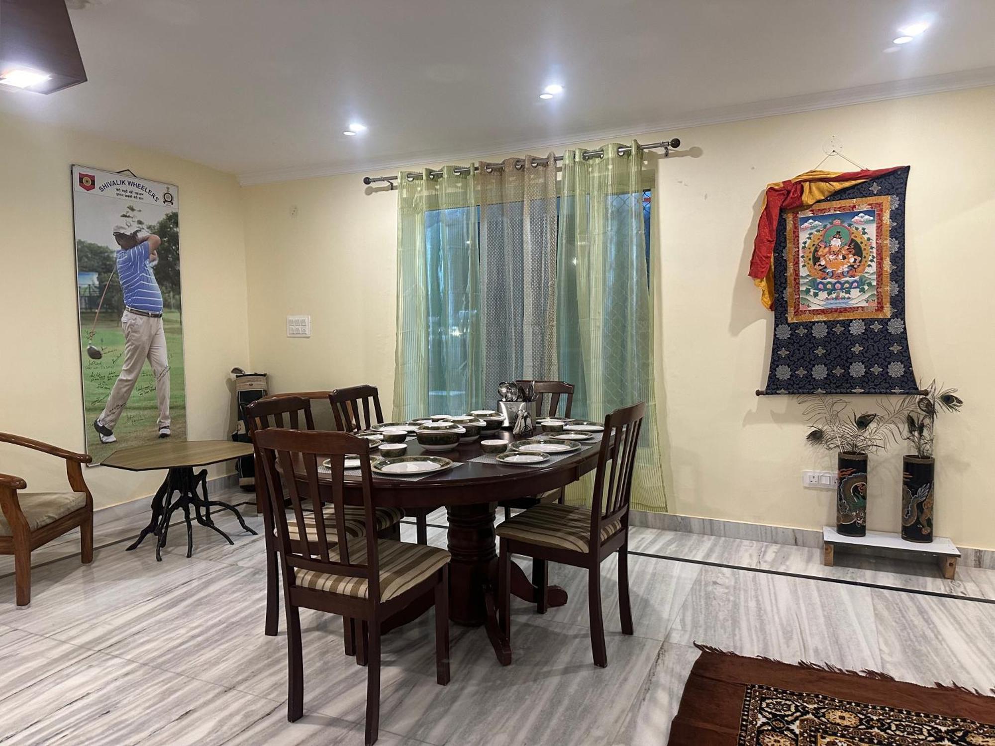 Highfield Villa Kanatal Exterior photo